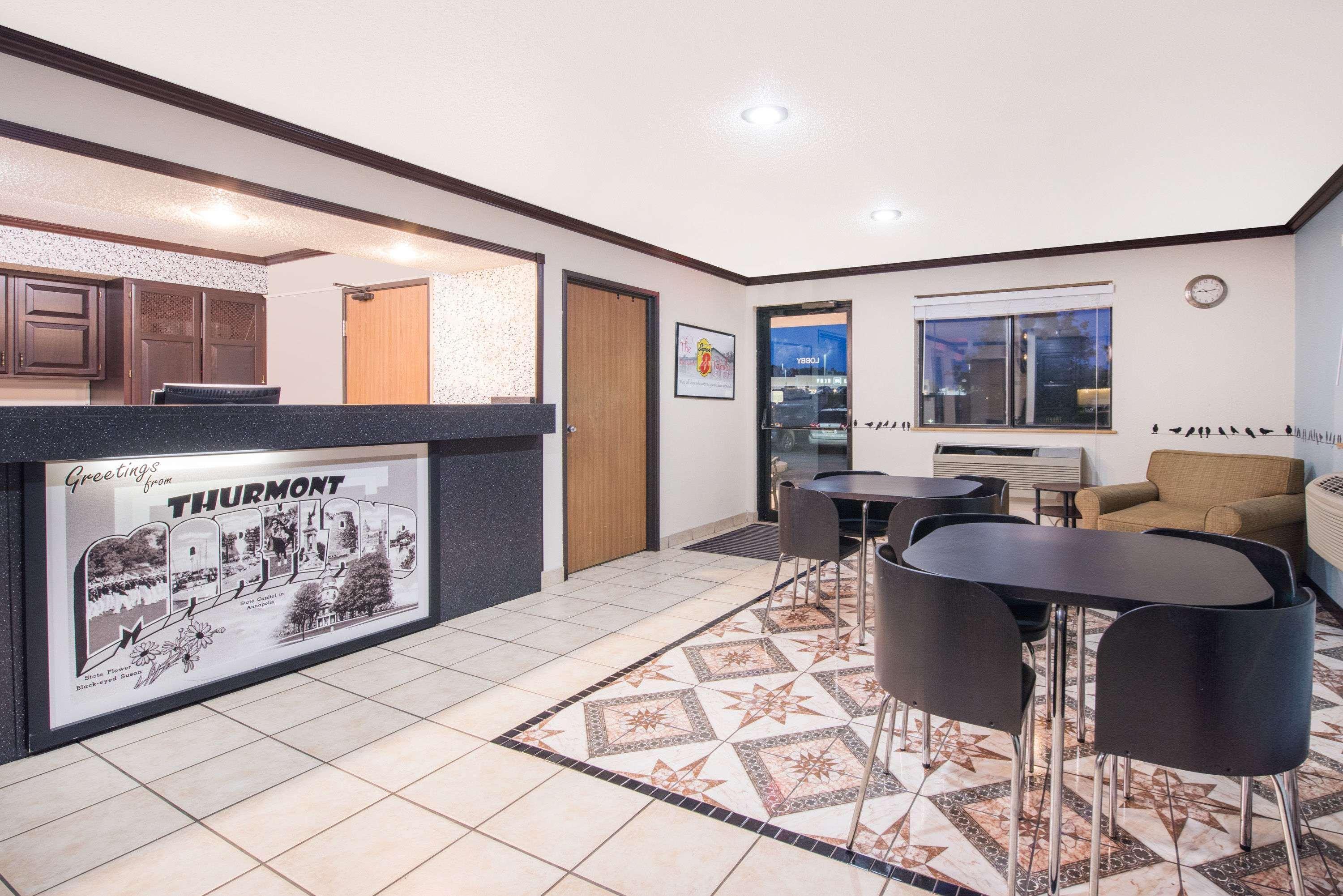 Super 8 By Wyndham Thurmont Exterior foto